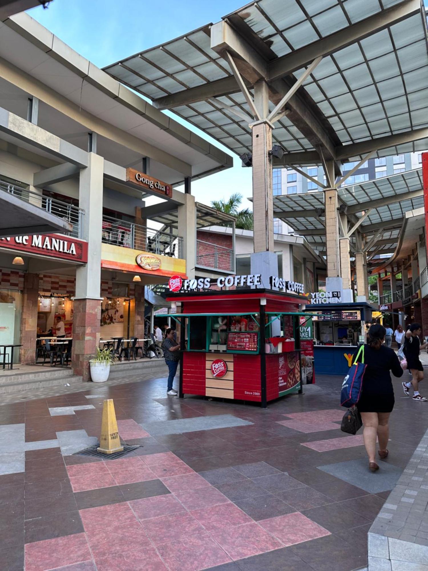 مونتنلوبا Studio One Condominium, Alabang - Bluu - Fiber Wi-Fi, Netflix-Ready المظهر الخارجي الصورة